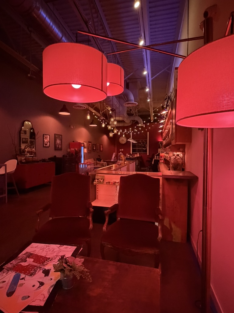 Steam Train Vapor & Kava full store interior - kratom and kava shop Pinellas Park FL